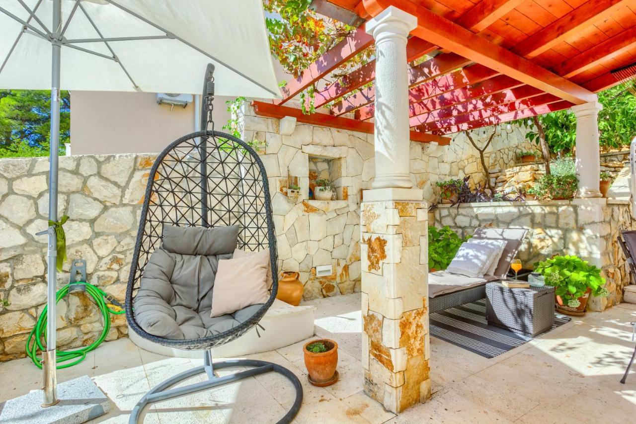 Apartments Meri Trogir Exterior photo